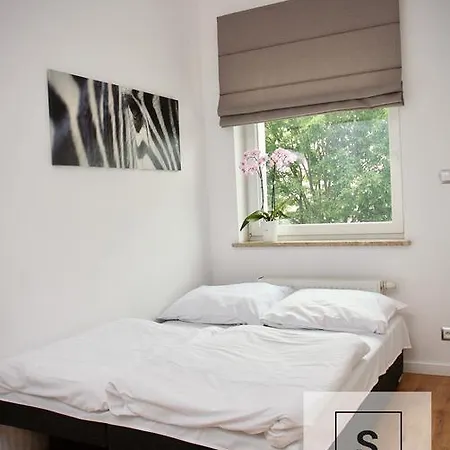 Apartament Slowackiego 公寓 *